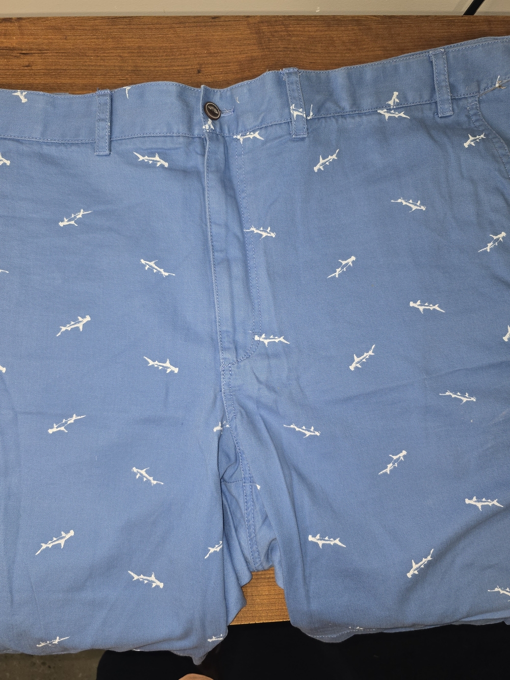 Izod Light Blue Shark-Print Flat Front Shorts - Size 50